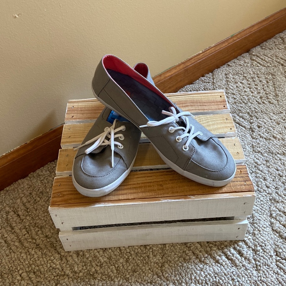 Women’s Vans slip on shoe size 9.5